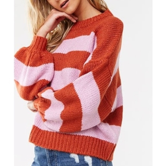 🦋~ Sweater top from forever 21 - Picture 1 of 1